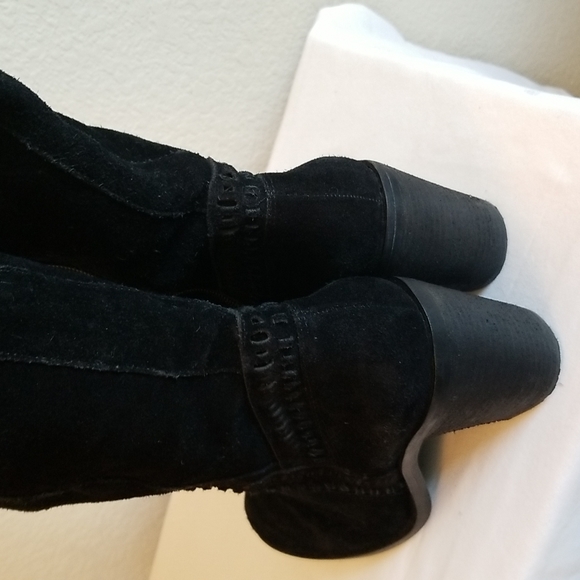 Vince Camuto Madolee Black Suede Over the Knee Boots 10M - Picture 12 of 16